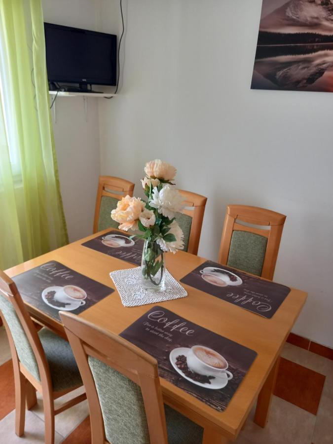 פג Apartments Vrdoljak מראה חיצוני תמונה